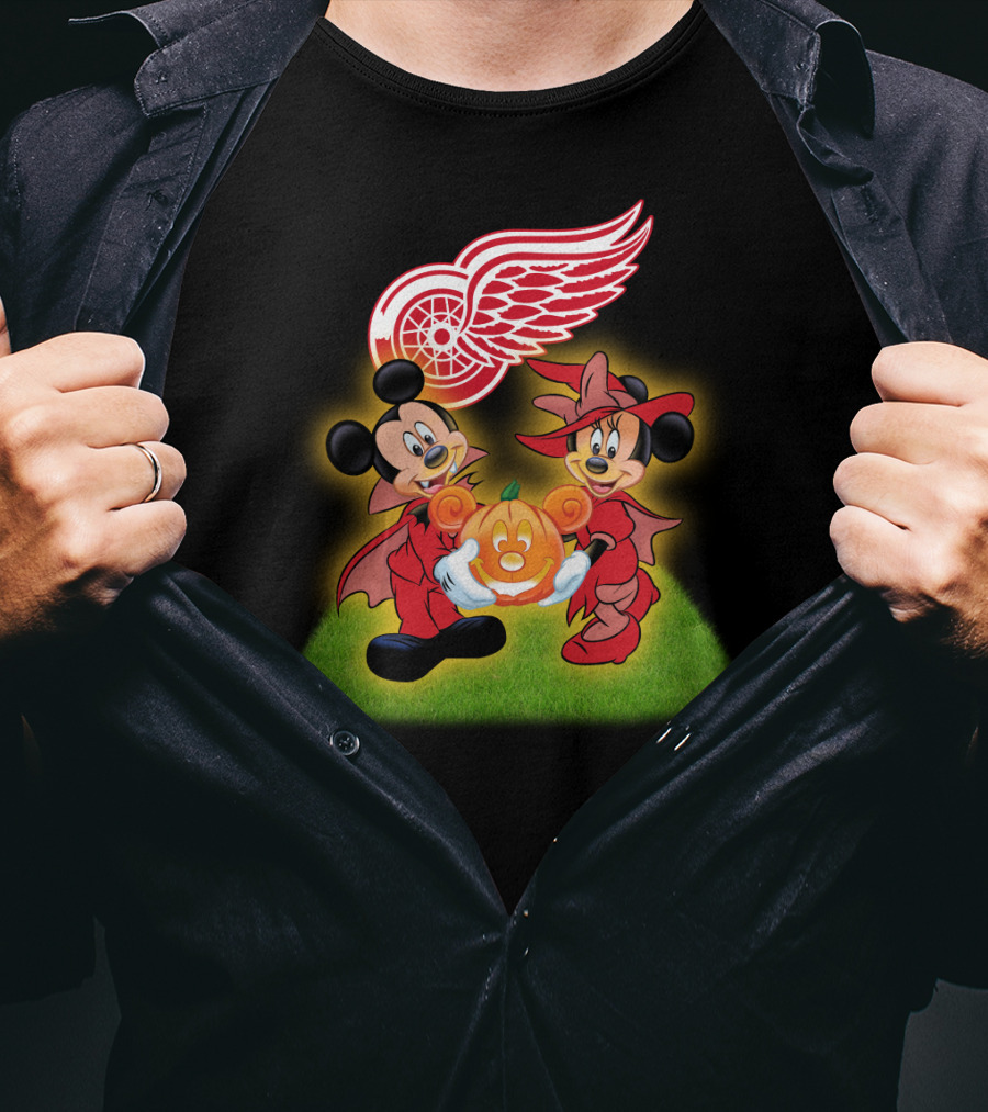 Detroit Red Wings Mickey And Minnie Halloween Pumpkin T-Shirt