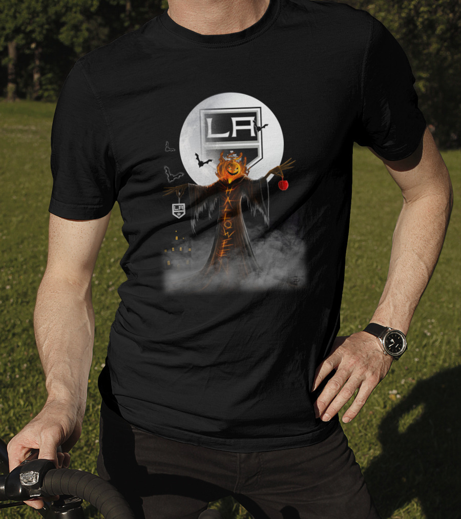 Halloween La Kings Pumpkin Head With Bats And Fog T-Shirt