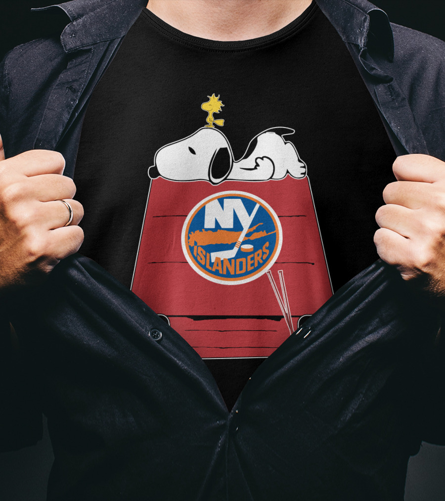 Snoopy Woodstock New York Islanders Peanuts Nhl Hockey Mashup T-Shirt