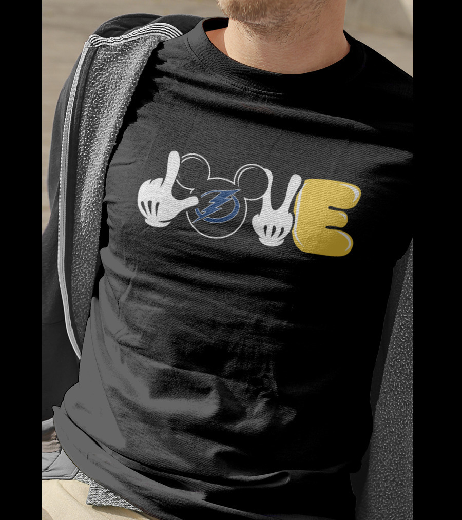 Love Tampa Bay Lightning Mickey Hands T-Shirt
