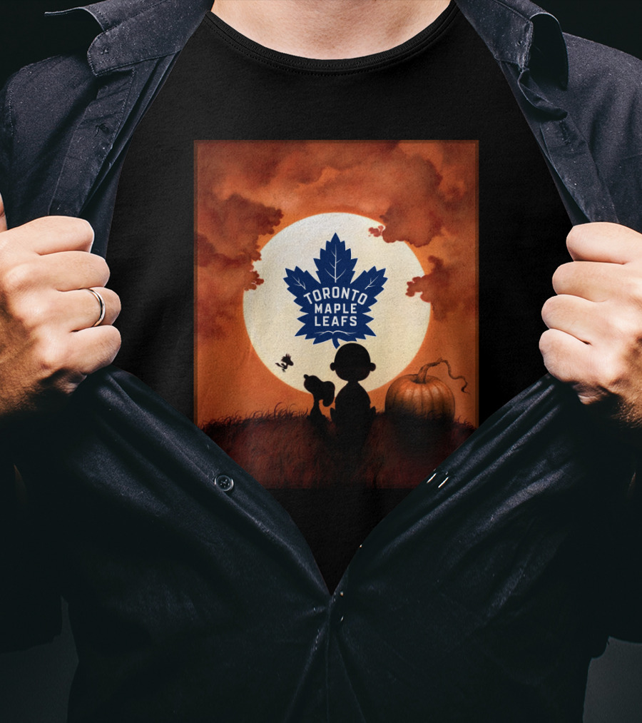 Toronto Maple Leafs Halloween Moon Silhouette With Pumpkin T-Shirt