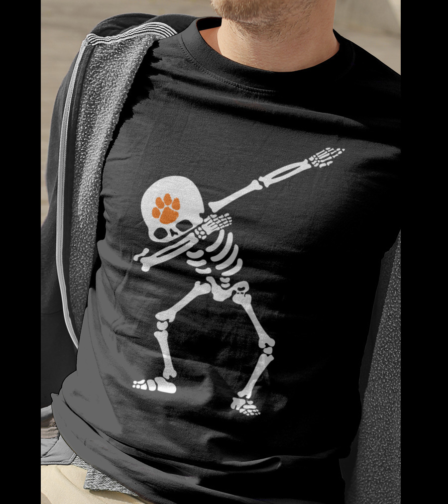 Clemson Tigers Football Skeleton Dabbing With Paw Prints T-Shirt