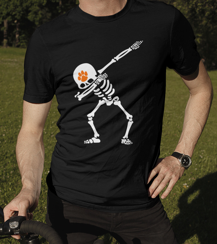 Clemson Tigers Football Skeleton Dabbing With Paw Prints T-Shirt