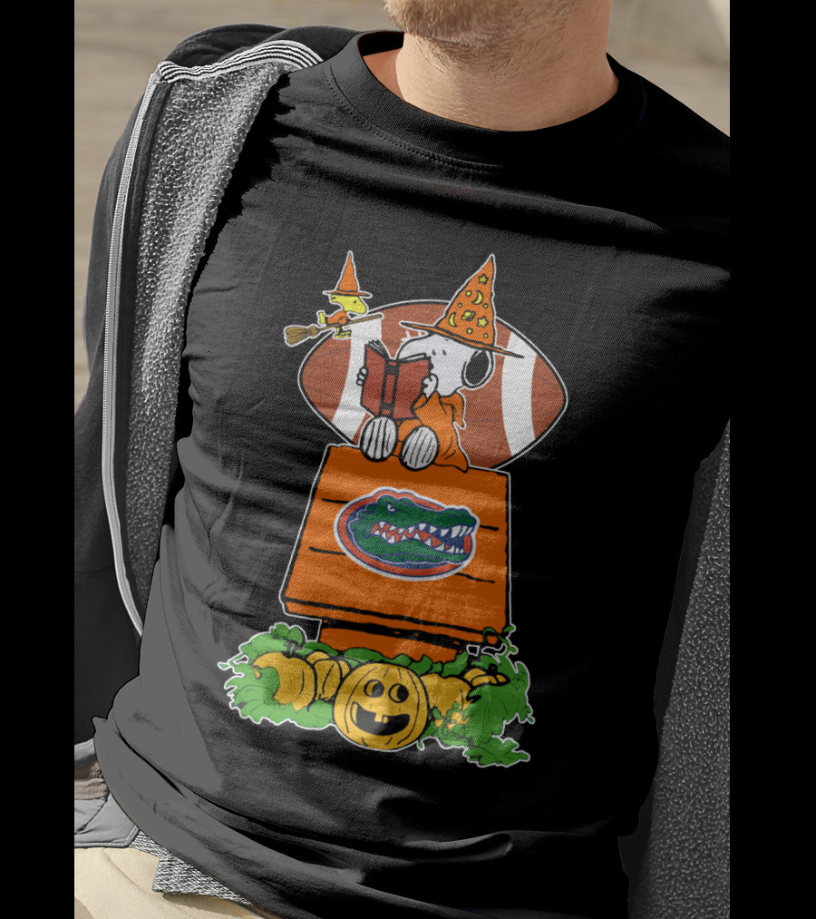 Florida Gators Halloween Football Peanuts Snoopy Woodstock Pumpkins T-Shirt