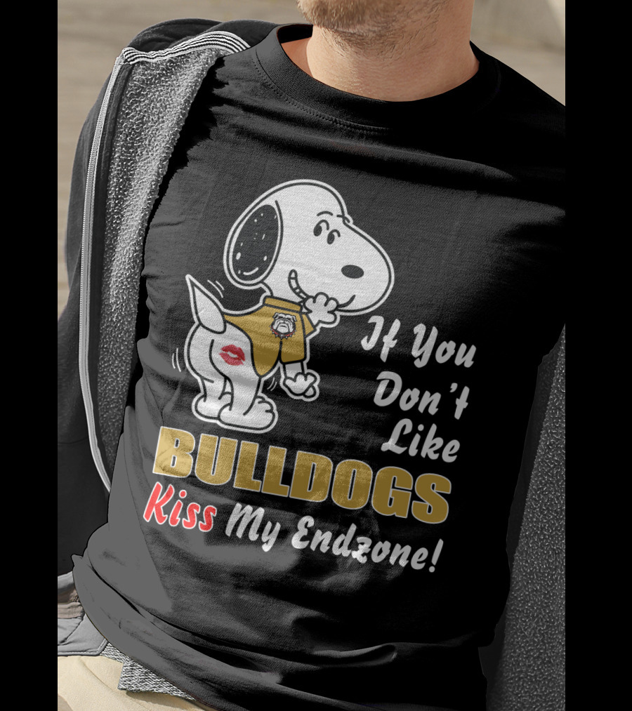 If You Don't Like Bulldogs Kiss My Endzone With Cartoon Dog In Football Jersey T-Shirt