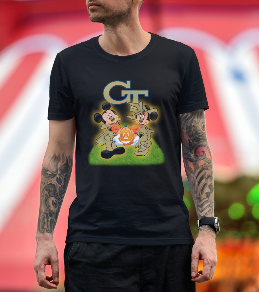 Gt Halloween Mickey And Minnie Football Pumpkin T-Shirt