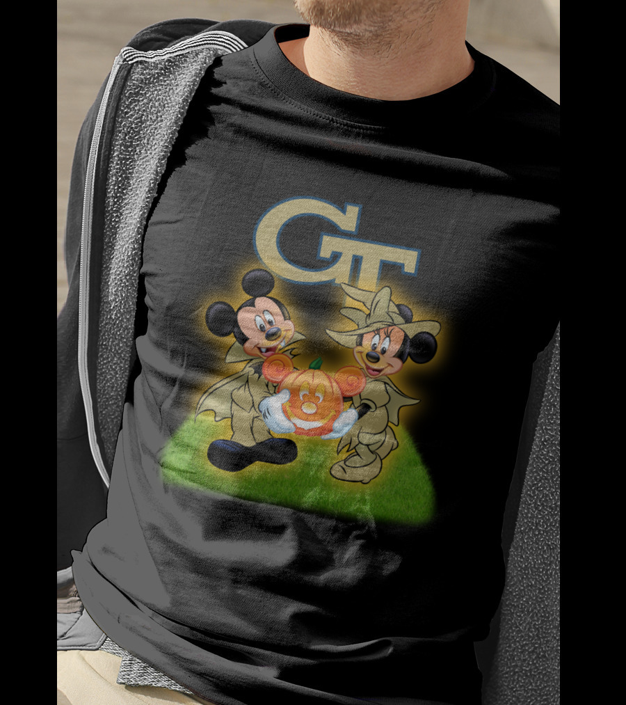 Gt Halloween Mickey And Minnie Football Pumpkin T-Shirt