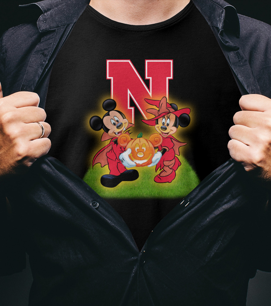 Halloween Nebraska Cornhuskers Football Mickey Minnie Pumpkin T-Shirt