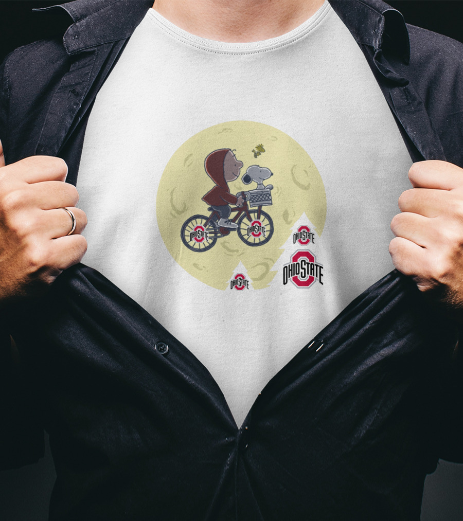 Ohio State Buckeyes Halloween Moon Ride With Beagle And Bicycle T-Shirt
