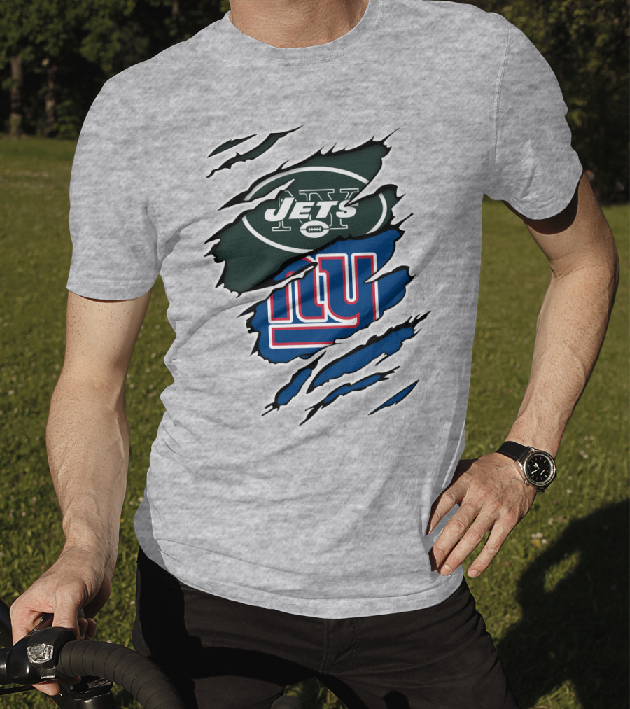 New York Jets Giants Football Rivalry Claw Marks T-Shirt