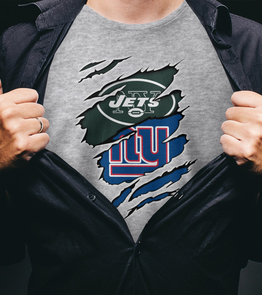 Jets Giants Logo Ripped T-Shirt