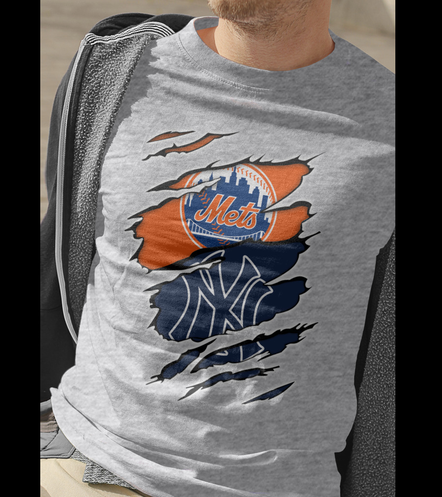 Mets Yankees Logo Tear Skyline Baseball Rivalry T-Shirt