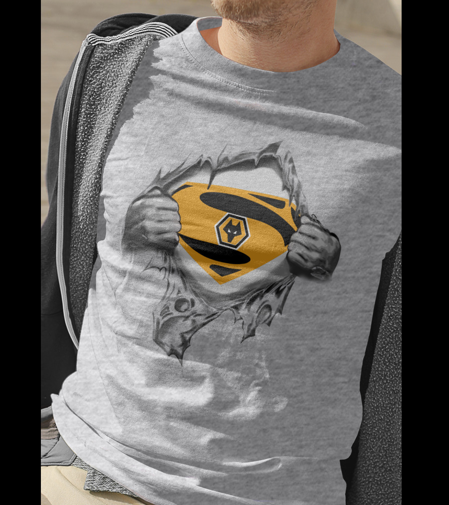 Wolverhampton Wanderers Superman Shield Logo Tear T-Shirt