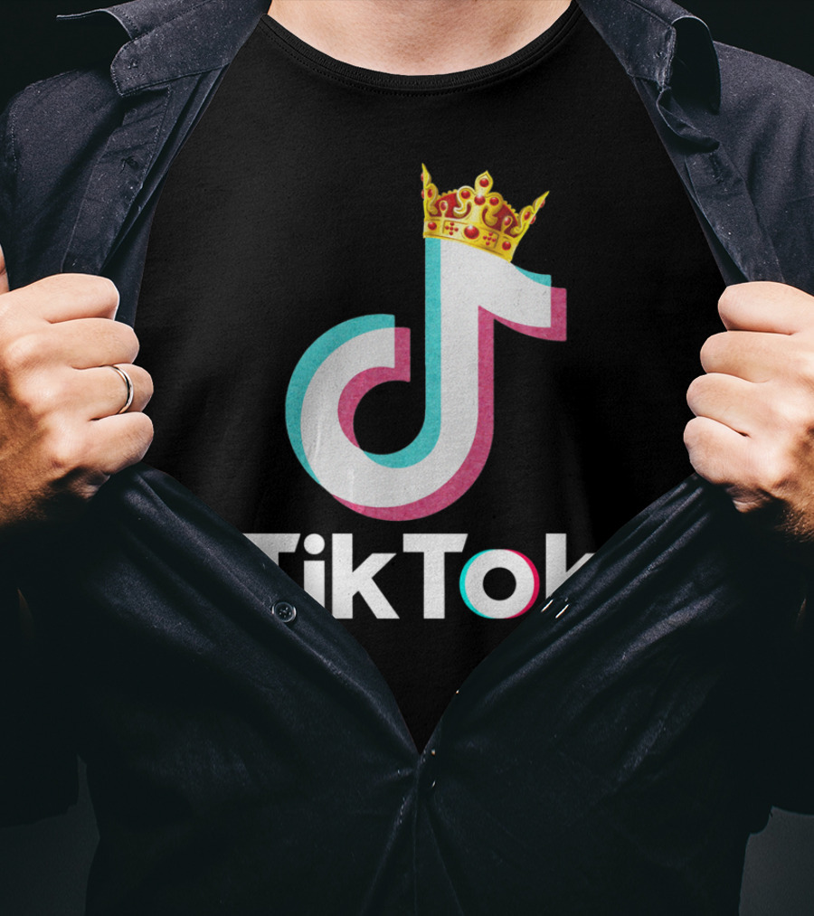 Funny TikTok Dancing Musician DJ Love With Crown T-Shirt