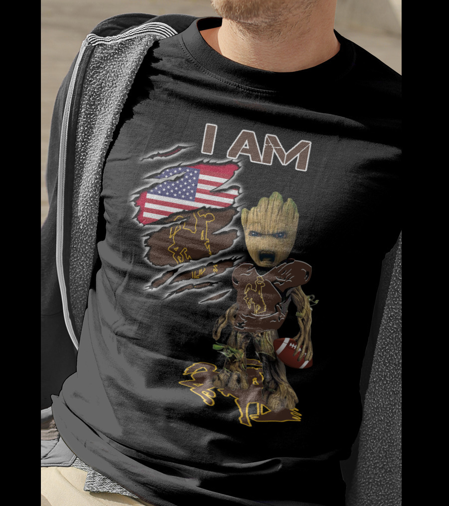 I Am Wyoming Baby Groot American Flag Cowboy Football Player T-Shirt
