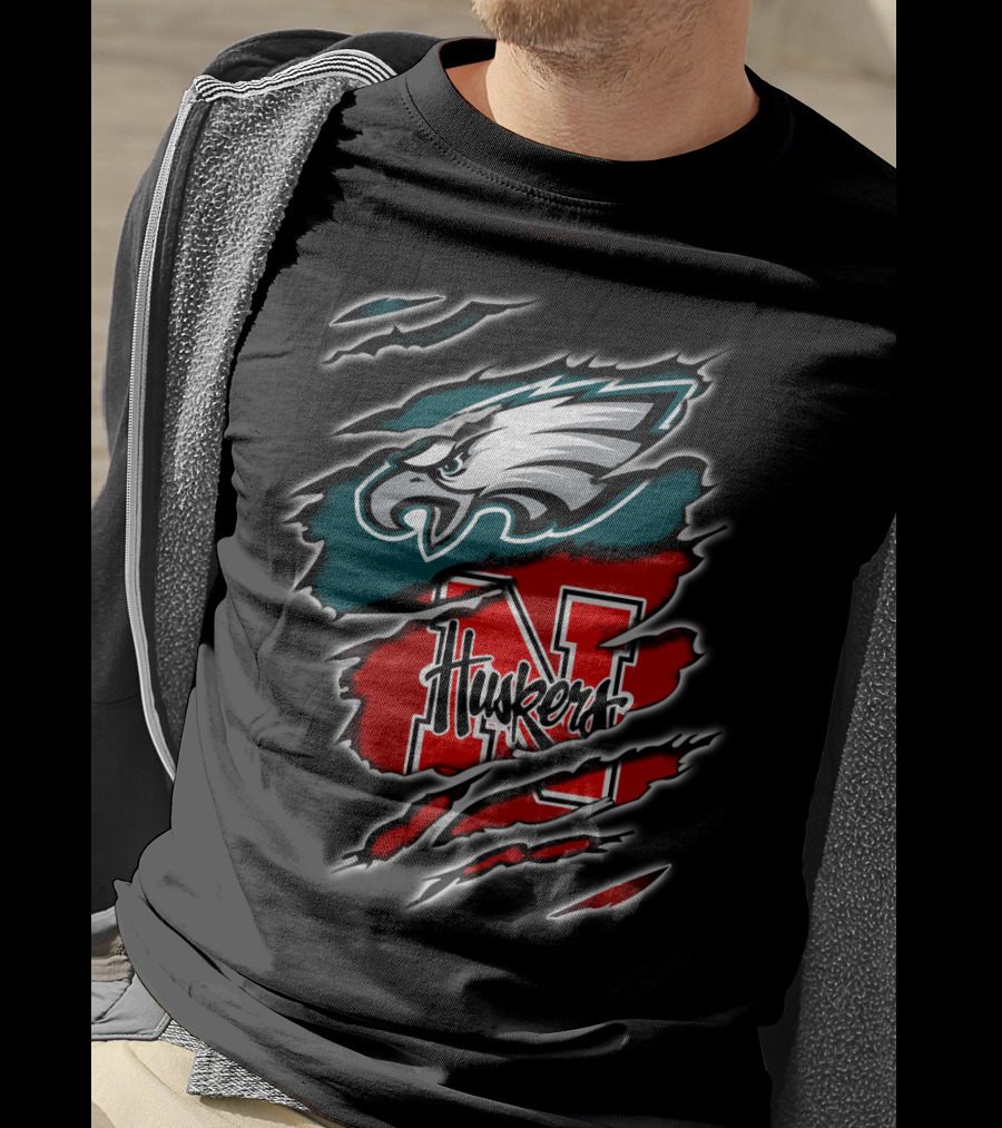Eagles Huskers Philadelphia Nebraska Football Mashup T-Shirt