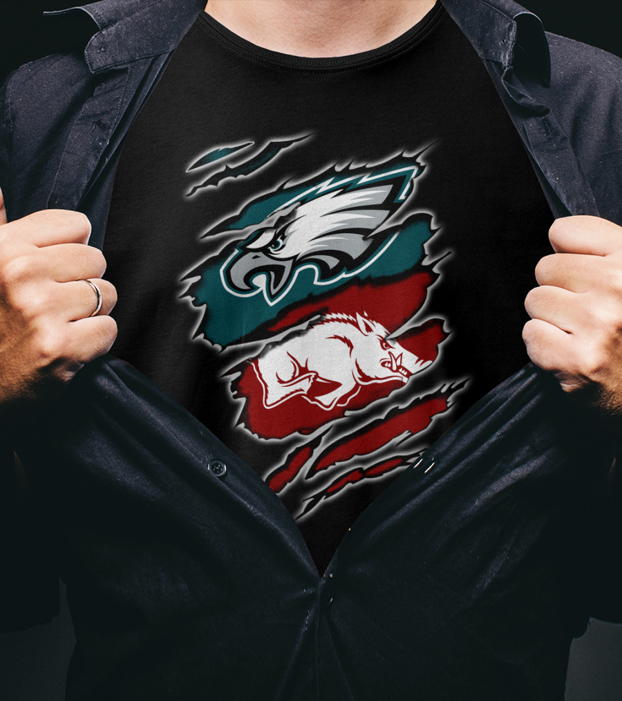 Philadelphia Eagles Arkansas Razorbacks Ripped T-Shirt