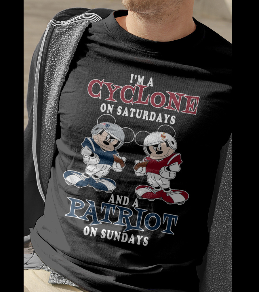 Iowa Cyclone Patriot Mickey Football Saturdays And Sundays T-Shirt
