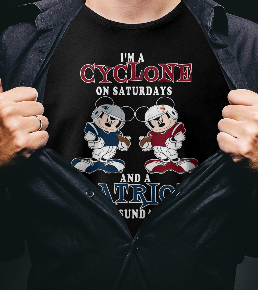 Iowa Cyclone Patriot Mickey Football Saturdays And Sundays T-Shirt