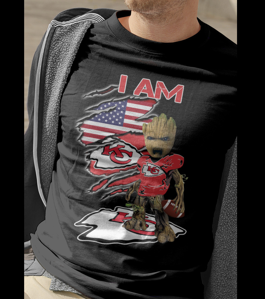 I Am Kc Chiefs Groot American Football Fan Usa Flag T-Shirt