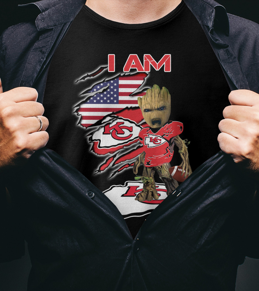 I Am Kc Chiefs Groot American Football Fan Usa Flag T-Shirt
