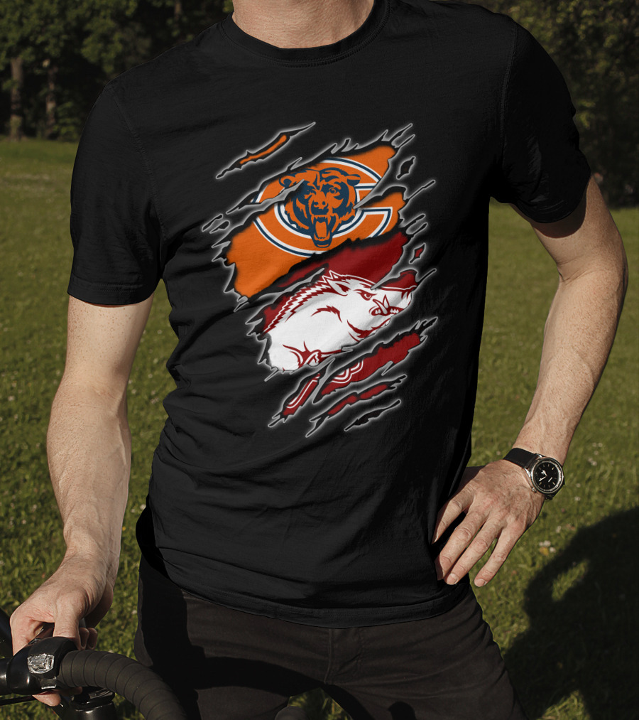 Chicago Bears And Arkansas Razorbacks Team Logo Fusion T-Shirt