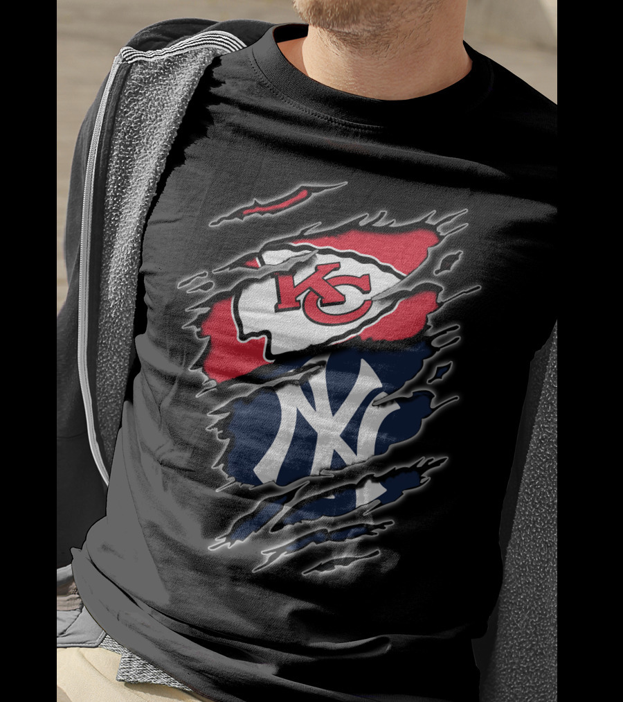 Kansas City Chiefs New York Yankees Torn Logo Mashup T-Shirt