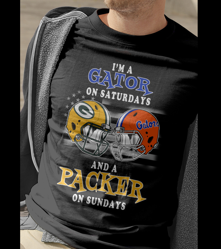 I'm A Gator On Saturdays And A Packer On Sundays Football Helmets T-Shirt