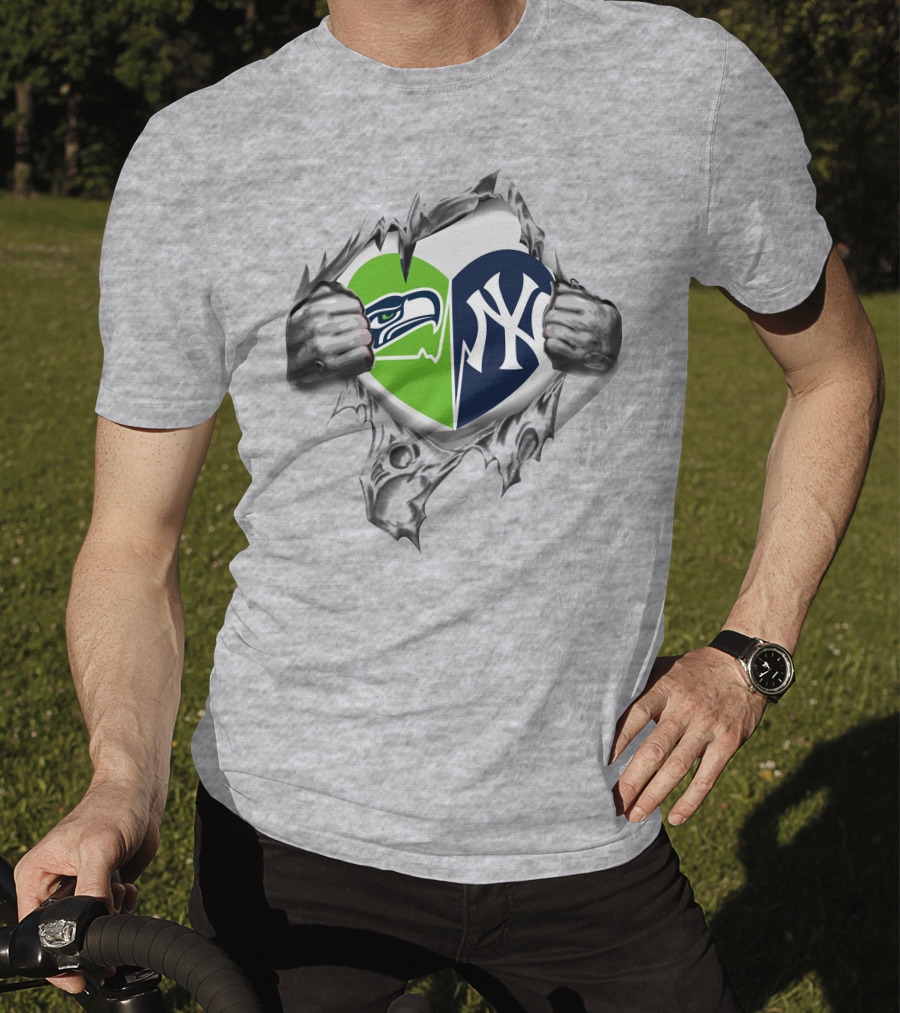 Seahawks Yankees Heart T-Shirt
