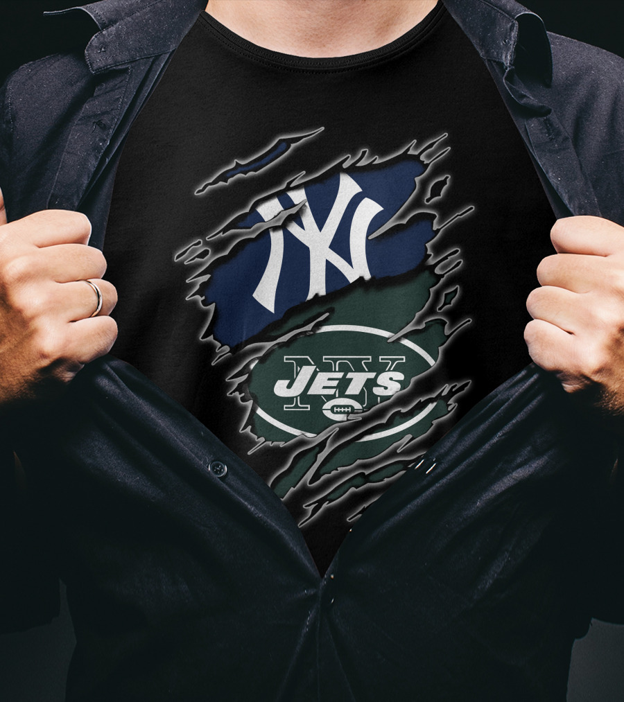 Yankees Jets Dual Logo Graphic With Torn Effect T-Shirt