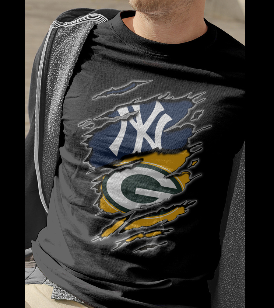 Yankees Packers Dual Team Logo Collaboration T-Shirt