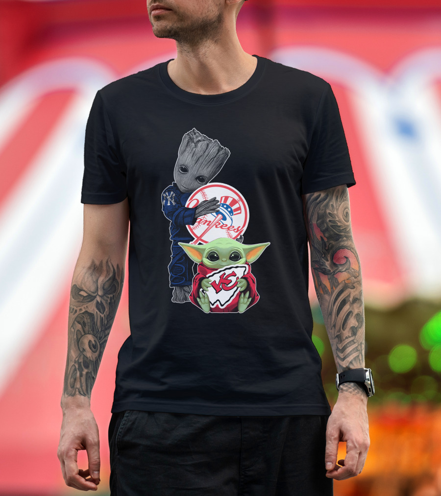Yankees And Chiefs Baby Groot Mandalorian Mashup T-Shirt