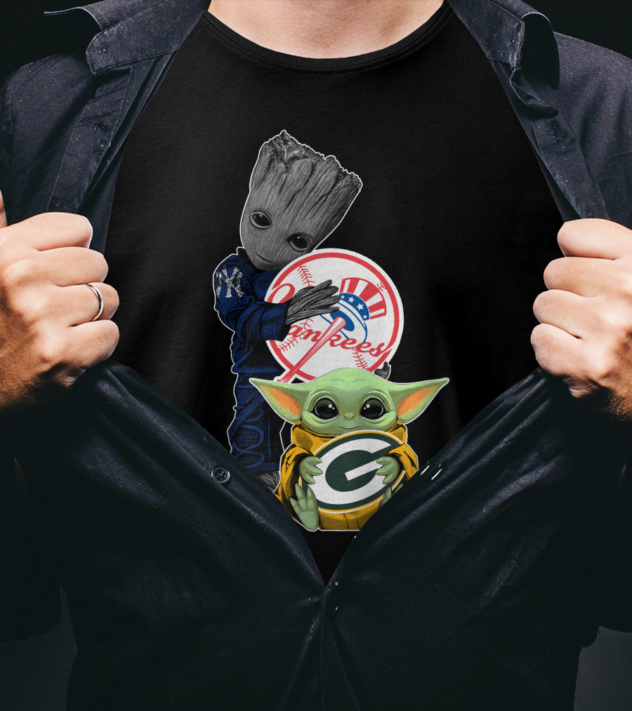 Yankees Baby Groot And Packers Baby Yoda Crossover T-Shirt