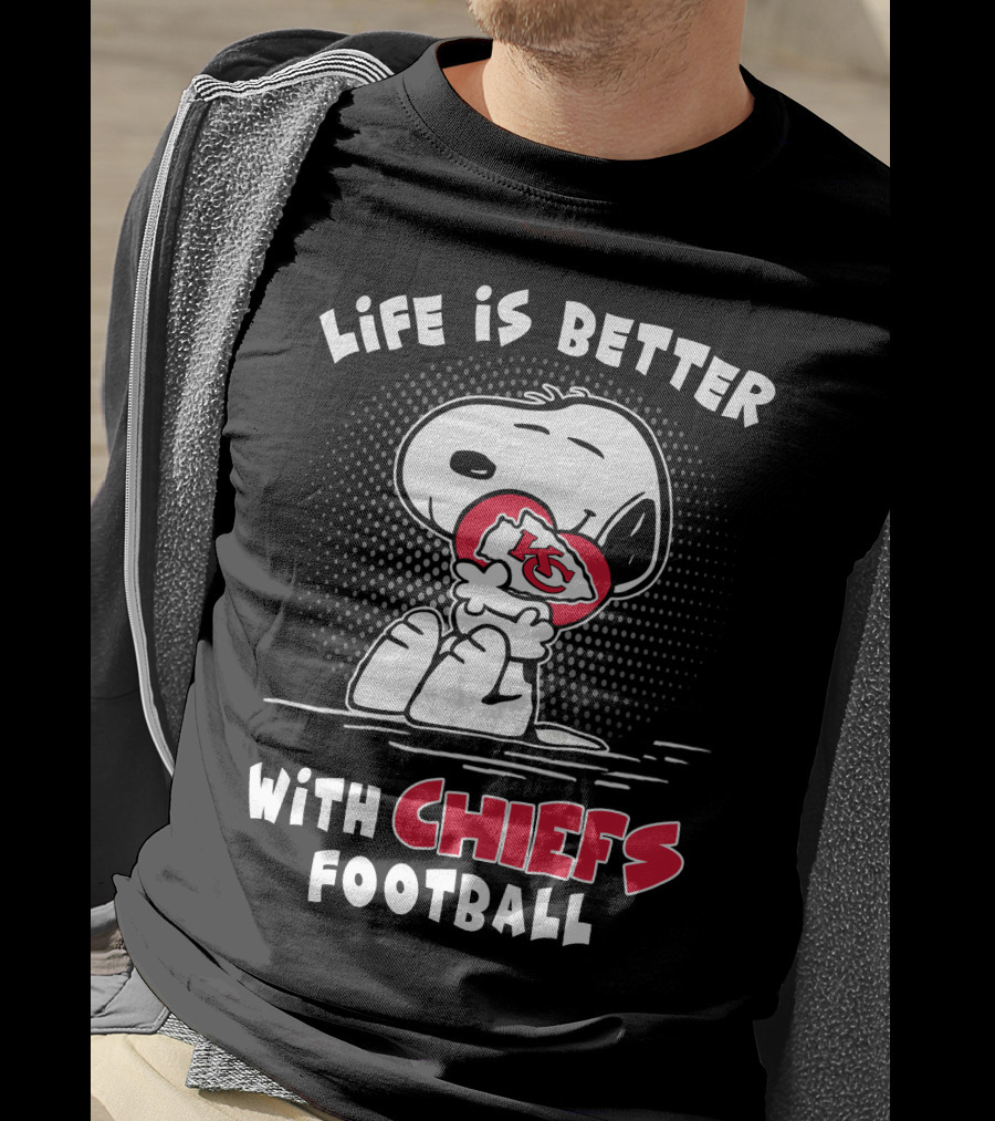 Life Is Better With Chiefs Football Snoopy Chiefs T-Shirt
