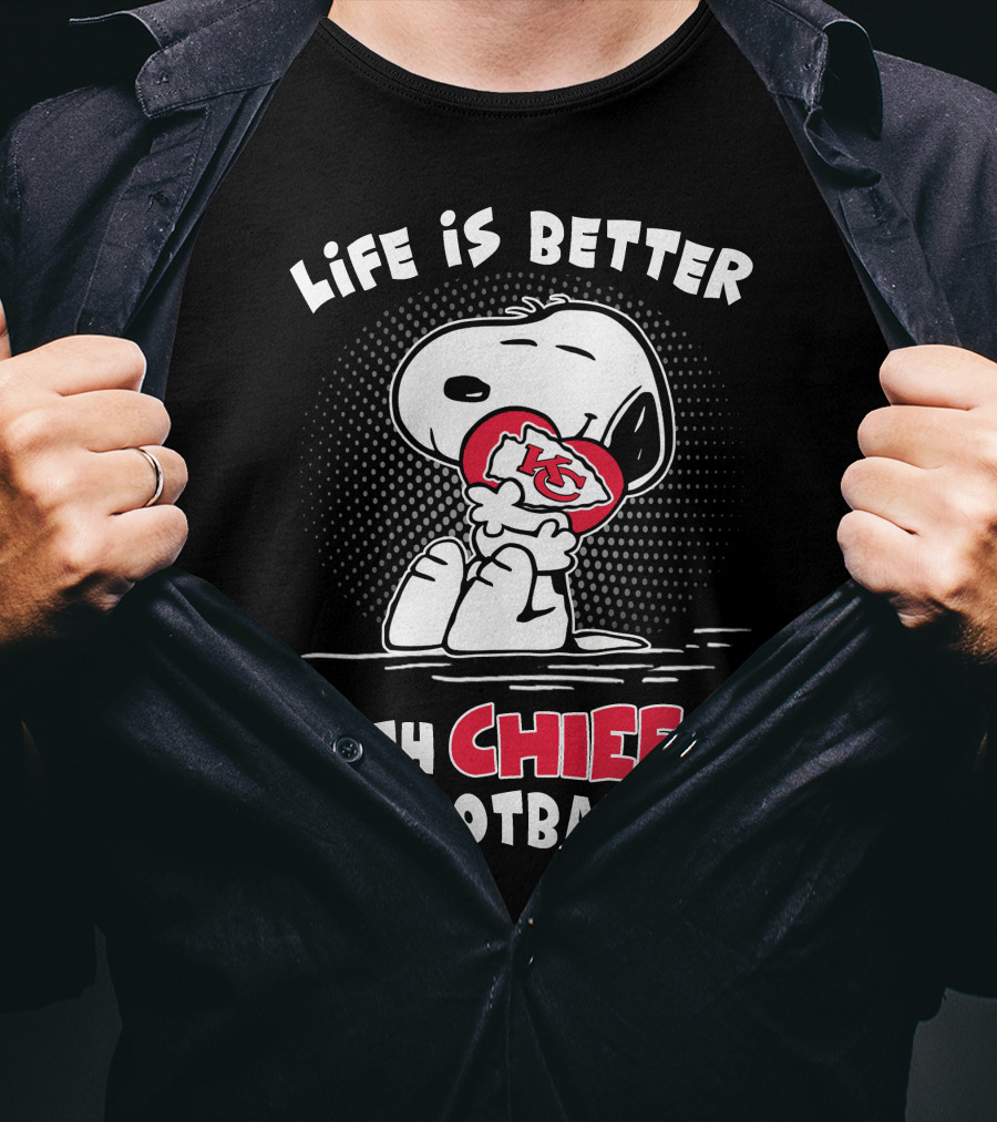 Life Is Better With Chiefs Football Snoopy Chiefs T-Shirt
