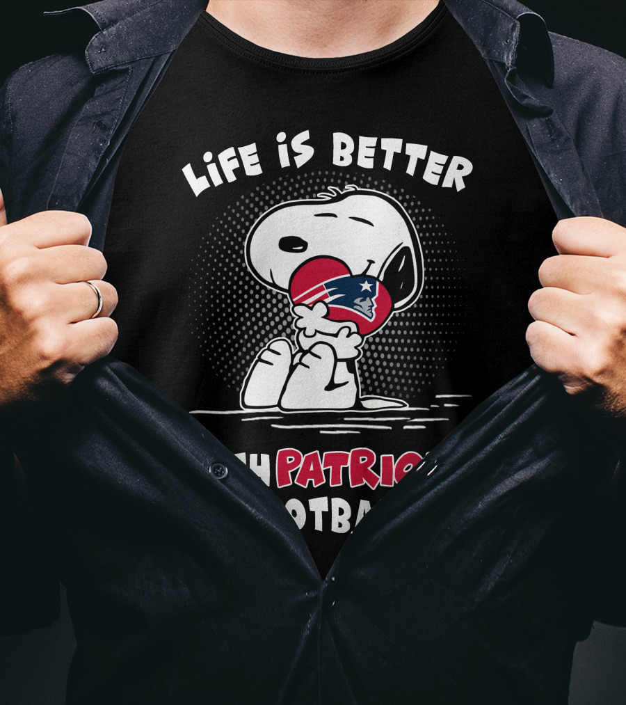Life Is Better With Patriots Football Snoopy Hugging Helmet T-Shirt