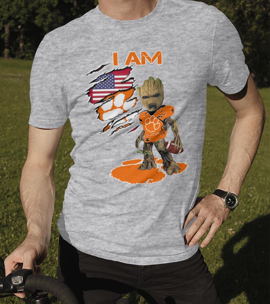 I AM Clemsons Baby Groot American Flag Football Paw Prints T-Shirt