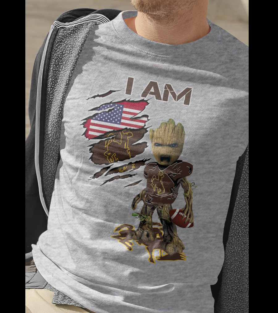 I AM Wyoming Baby Groot Football American Flag Cowboy T-Shirt