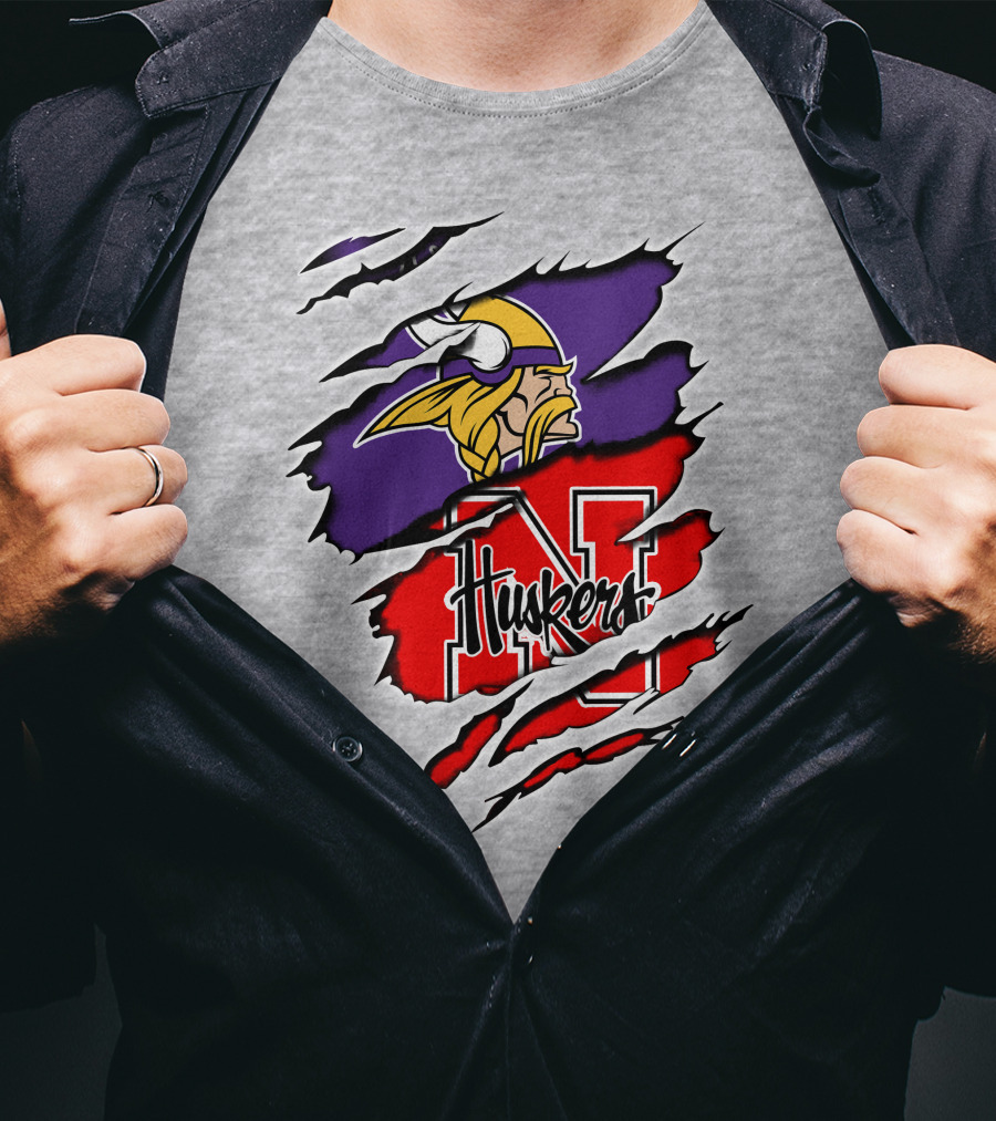 Vikings Huskers Claw Marks Logo Fusion T-Shirt