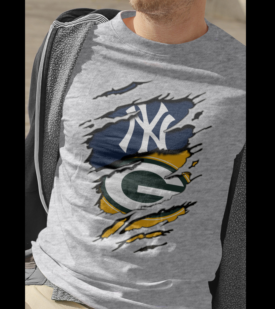 Packers Yankees Dual Logo Fusion With Ripped Effect T-Shirt
