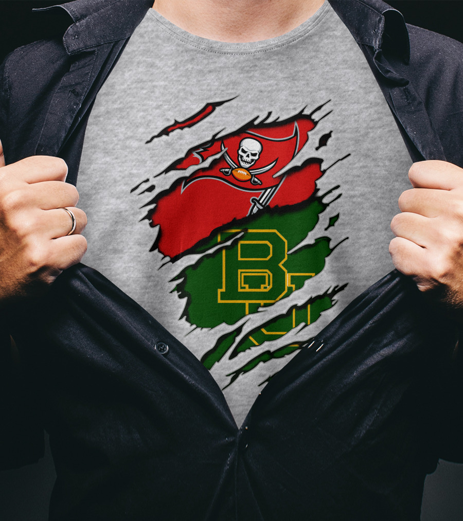 Buccaneers Baylors Skull Flag Ripped T-Shirt