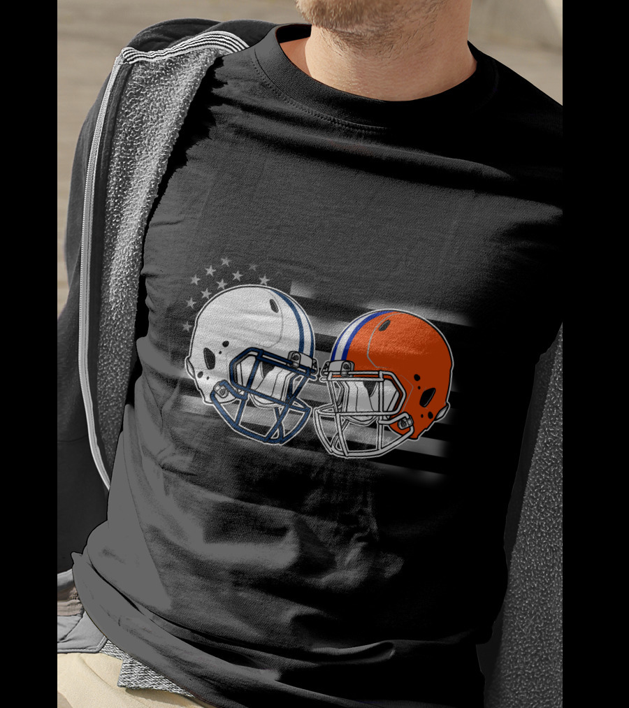 Tita-Gato American Football Helmets And Flag Black T-Shirt