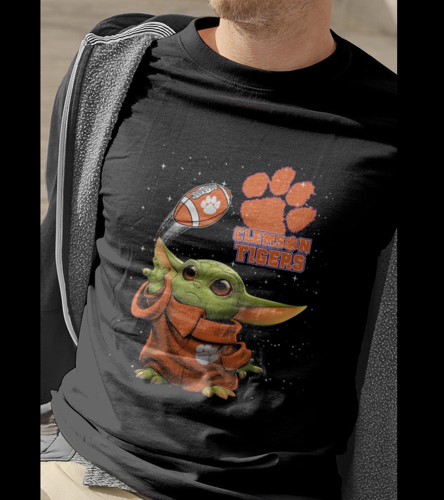 Clemson Tigers Baby Yoda Football Fan Star Wars Crossover T-Shirt
