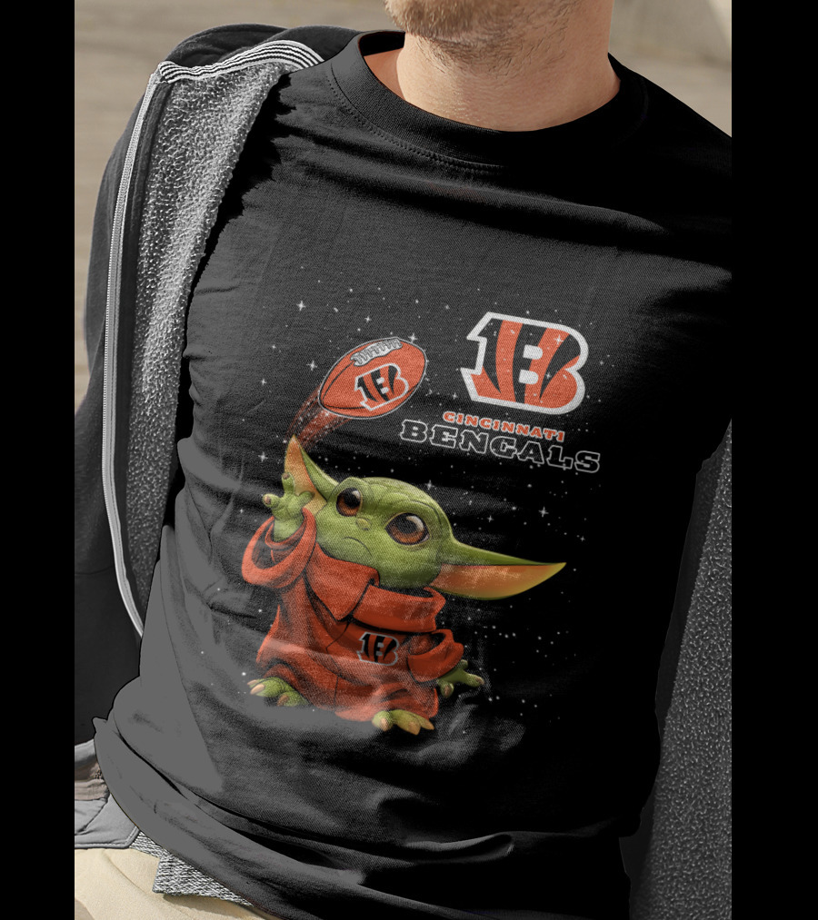 Cincinnati Bengals Baby Yoda Force Powers Football Team T-Shirt