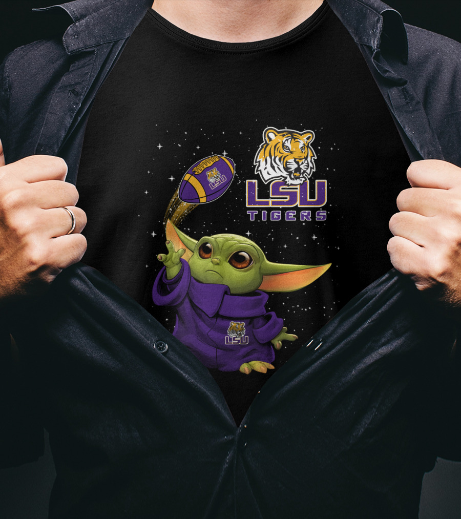 LSU Tigers Baby Yoda Football Tiger T-Shirt