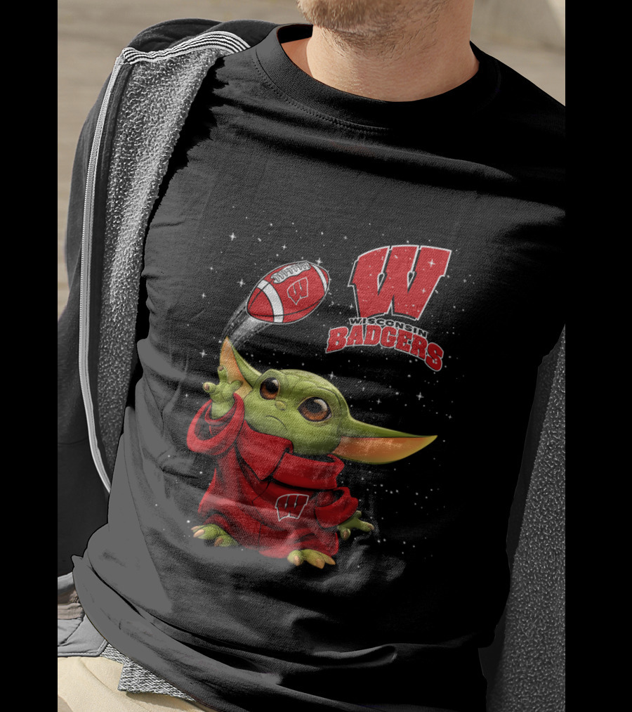 Wisconsin Badgers Baby Yoda Football Star Wars Crossover T-Shirt