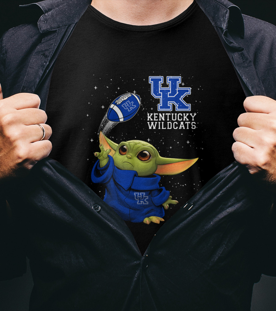 Kentucky Wildcats Baby Yoda Football Throwing Star Wars Crossover T-Shirt