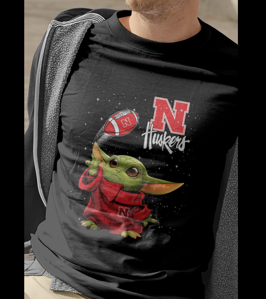 Baby Yoda Nebraska Cornhuskers N Huskers Football Throw T-Shirt