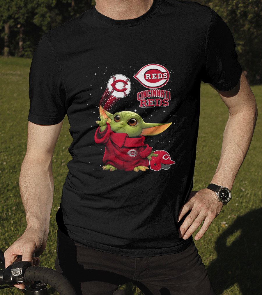 Baby Yoda Cincinnati Reds Baseball Star Wars Crossover T-Shirt