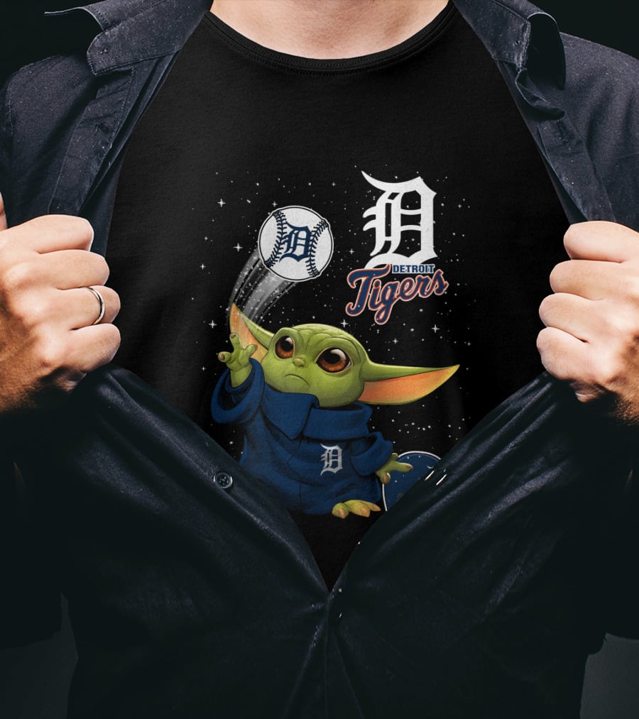 Baby Yoda Detroit Tigers Baseball Magic T-Shirt